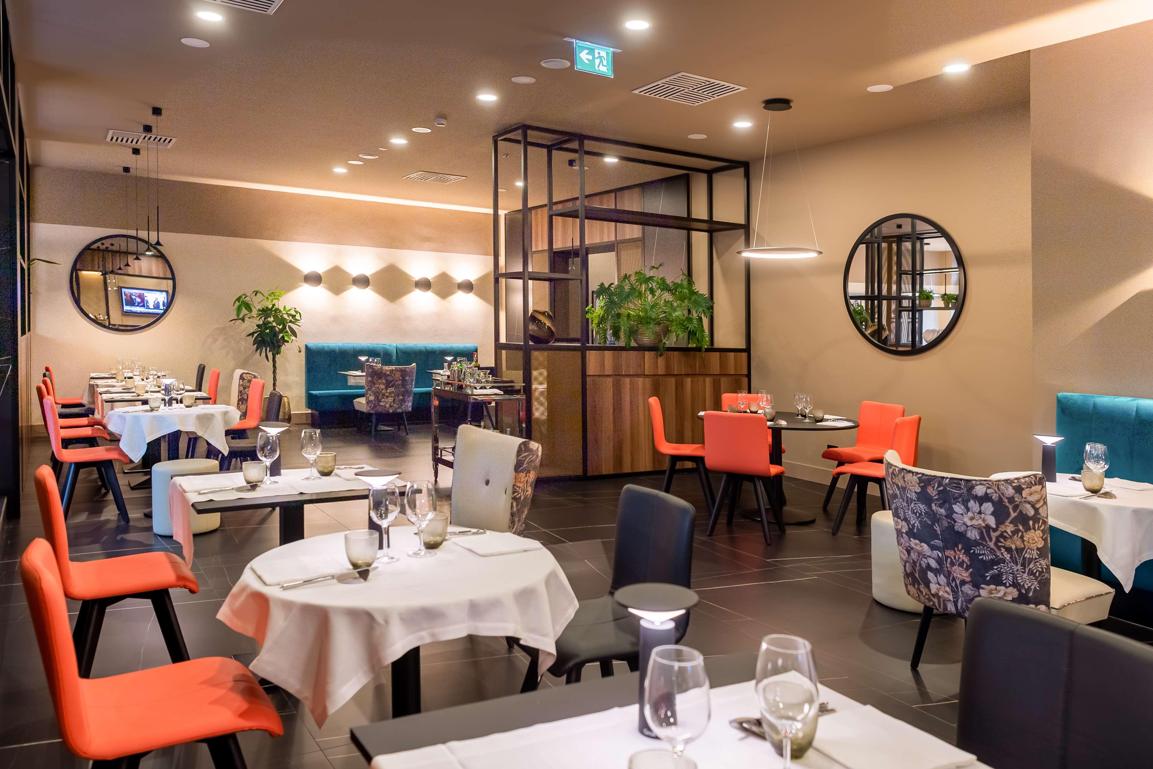 Hotel Doubletree By Hilton Brescia Esterno foto